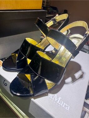 MaxMara Black Patent Leather Strappy Slingback Heels